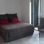 A Beautiful Maisonette Next To The Sea With A Dreaming View! Galaxídhion