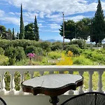 Villa A Beautiful Maisonette Next To The Sea With A Dreaming View! *