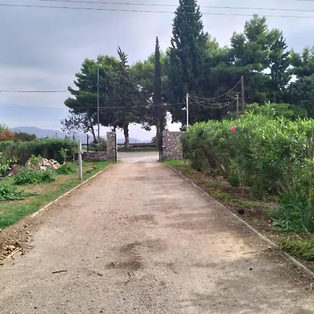 Villa A Beautiful Maisonette Next To The Sea With A Dreaming View! *