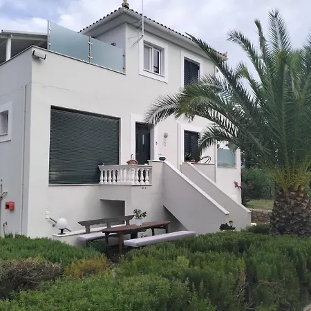 A Beautiful Maisonette Next To The Sea With A Dreaming View! Villa *