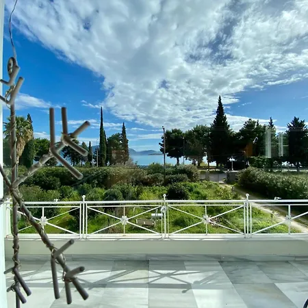 A Beautiful Maisonette Next To The Sea With A Dreaming View! Villa *