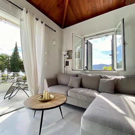 Villa A Beautiful Maisonette Next To The Sea With A Dreaming View! *
