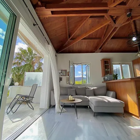 A Beautiful Maisonette Next To The Sea With A Dreaming View! Villa *